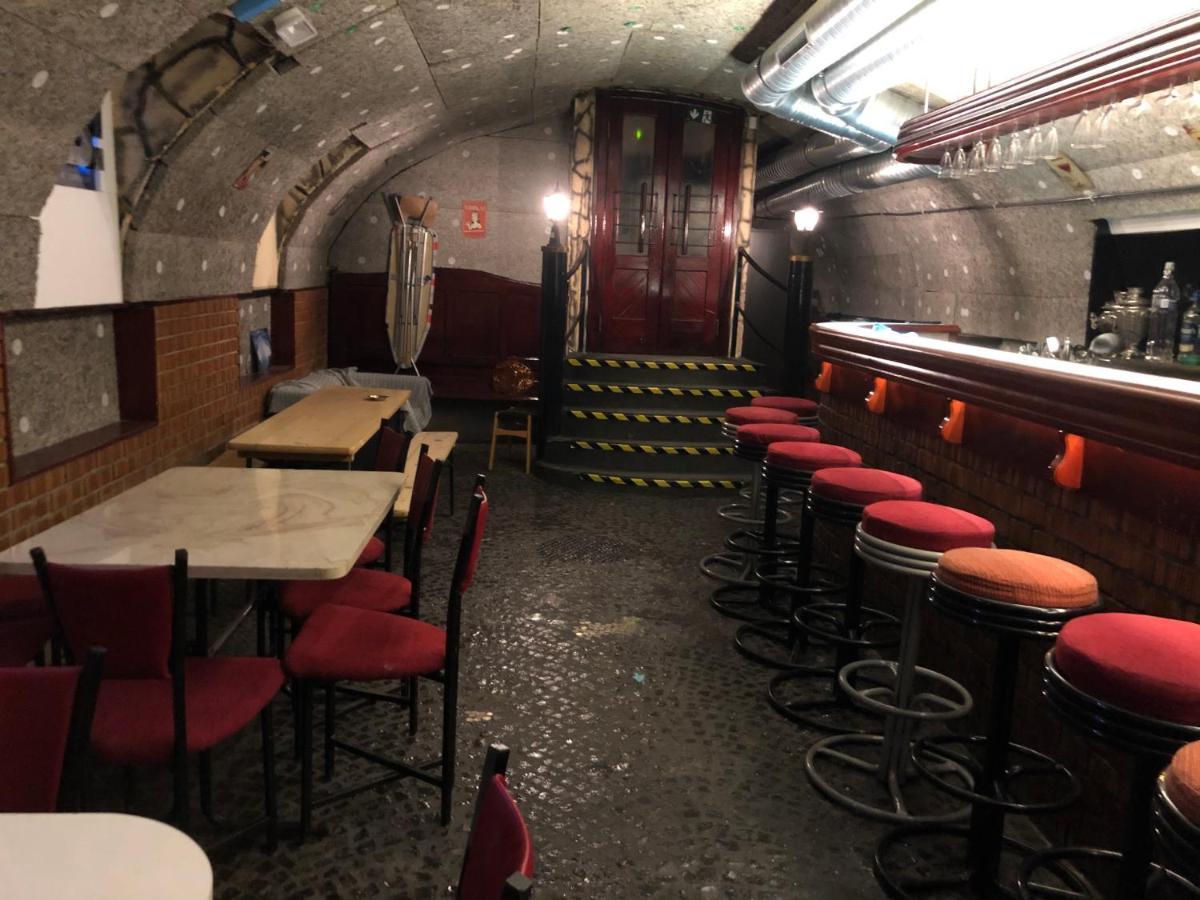 Whole Basement Former Pub 5 For Stag Do Budapeşte Dış mekan fotoğraf